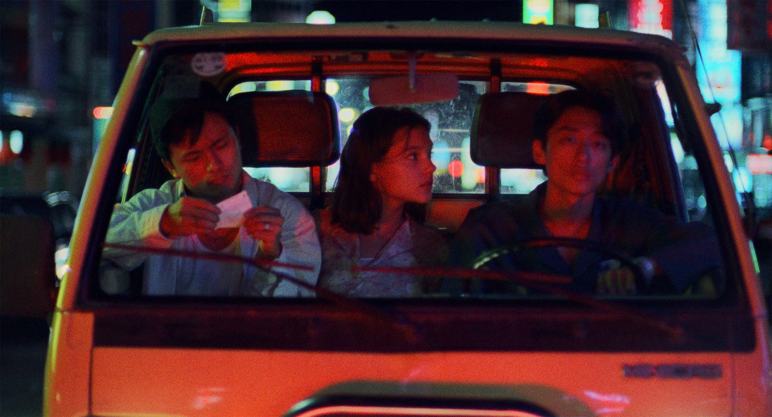 Virginie Ledoyen en voiture pour Taïwan