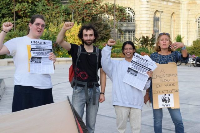 Manifestation pour réclamer la démission d'Emmanuel Macron à Rouen