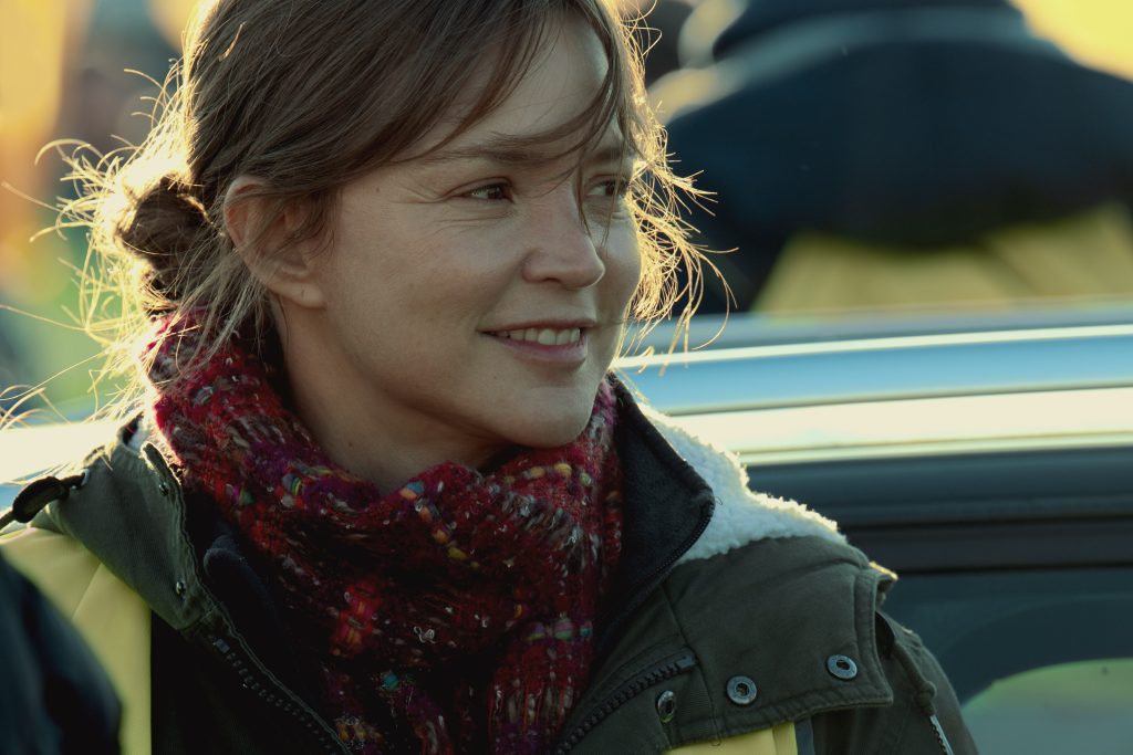 Virginie Elfira, caline dans les braises