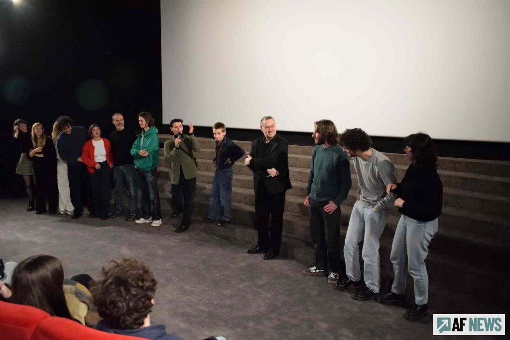 Hervé Aguillard, le directeur de l’Omnia République, sur la scène du cinéma lors de la projection