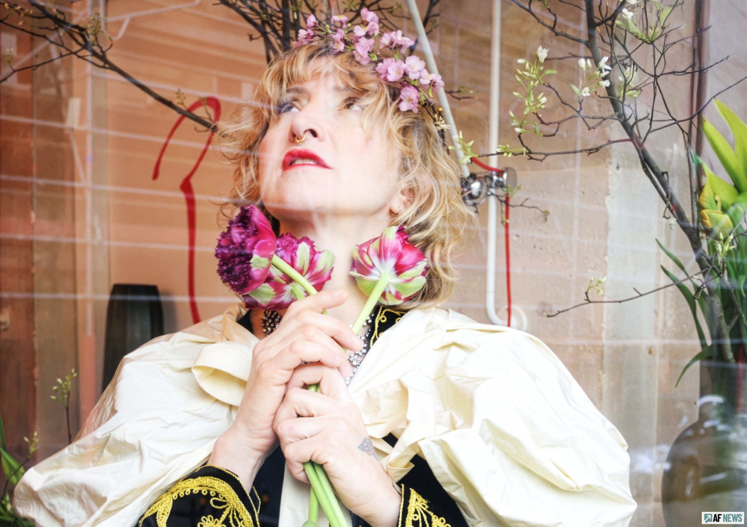 France de Griessen chez le fleuriste Rosebud.