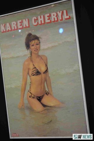 Karen Cheryl à la plage